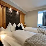 Superior Panorama