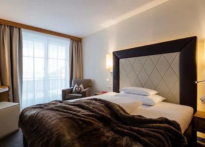 Superior Panorama Hotel 4*